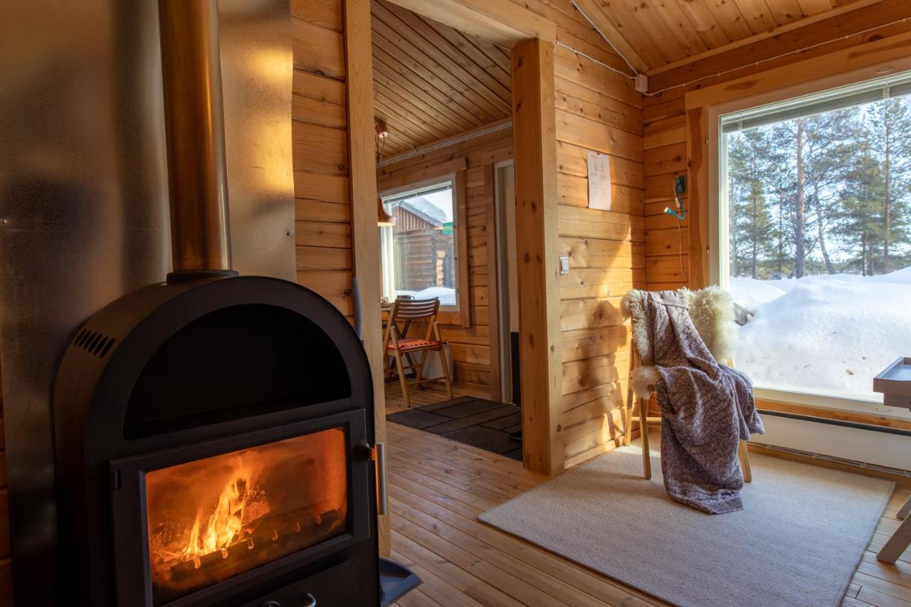 Moekki - The White Blue Wilderness Lodge Inari Buitenkant foto